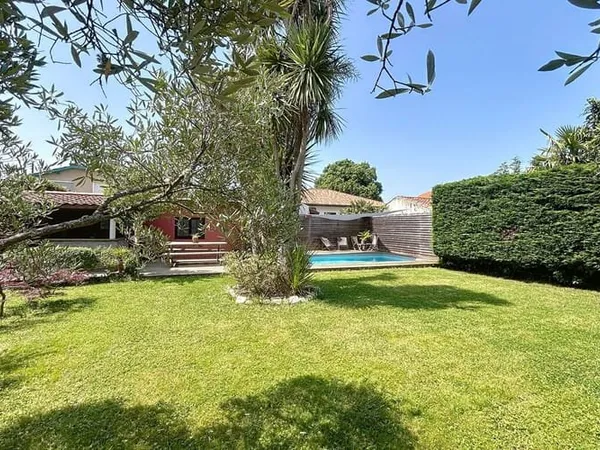 Maison 6 pièces 164 m²