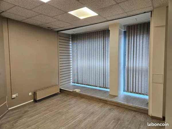 Immeuble 10 pièces 275 m²