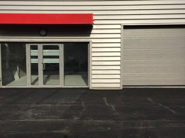 Local d'activité 140 m²