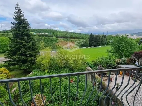 Maison 5 pièces 140 m²
