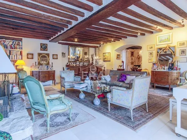 Maison d'exception à vendre à Maule - Référence 2999