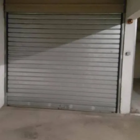 Opportunité Rare : Box Garage Sécurisé aux Jardins de Thalassa
