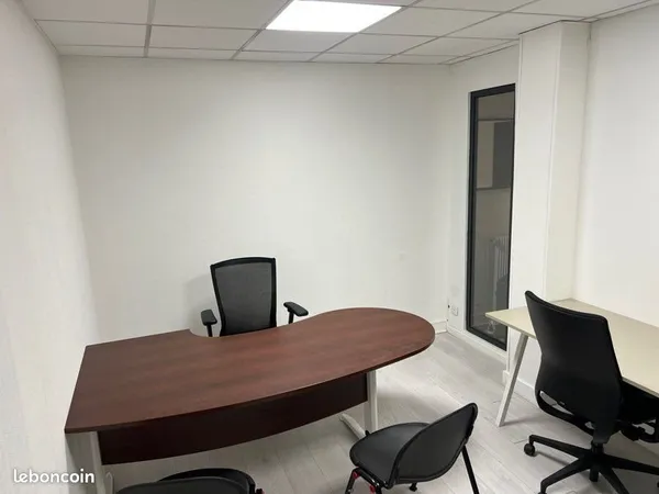 Bureau à louer Evreux 14 et 20 m² 400 CC