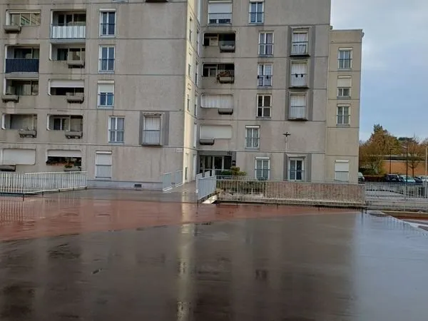 Appartement 7 pièces 107 m²
