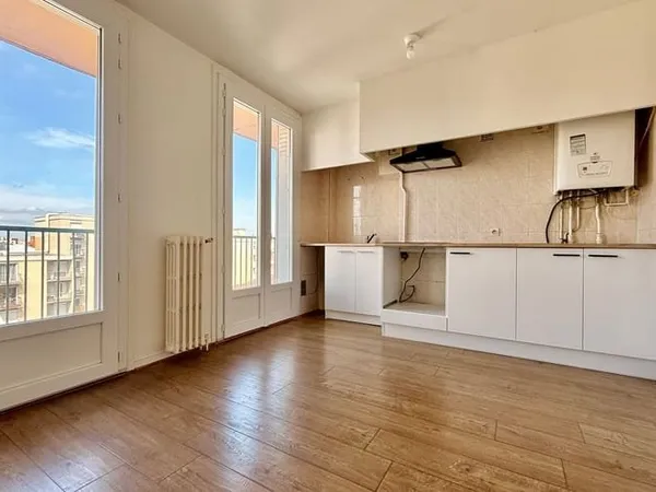 Appartement 4 pièces 80 m²
