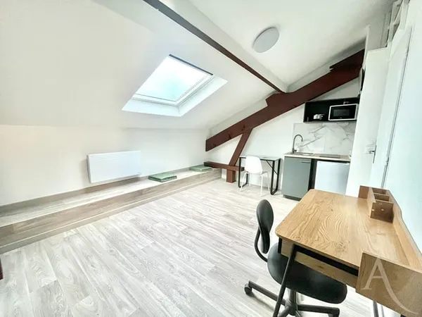 Appartement 1 pièce 14 m²
