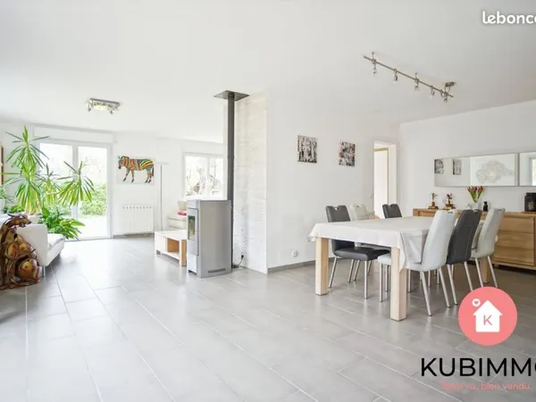 Maison 6 pièces 157 m²