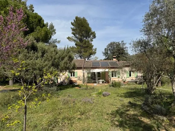 Maison de plain-pied 4 pièces 103 m²