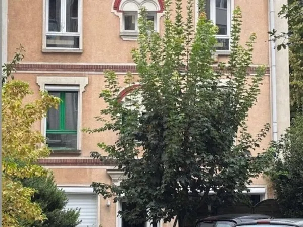 Bureaux 222 m²