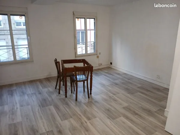 Studio centre ville de Mayenne