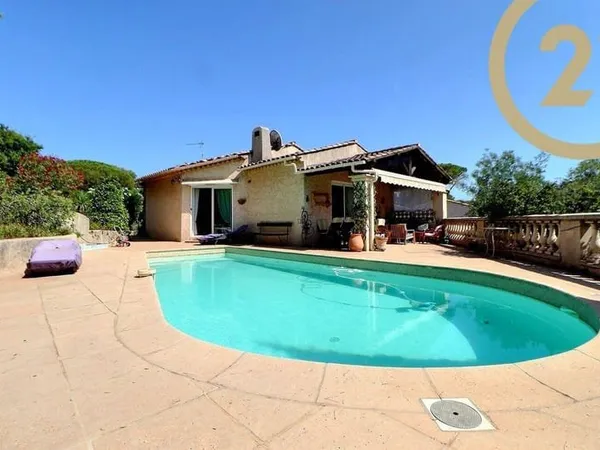 Maison de plain-pied 5 pièces 150 m²