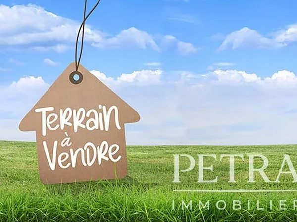 Terrain constructible 180 m²