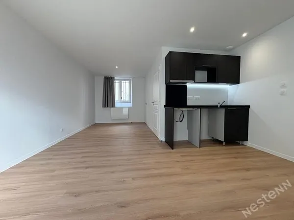 AGEN - Hyper-centre - Studio entièrement rénové de 30m²