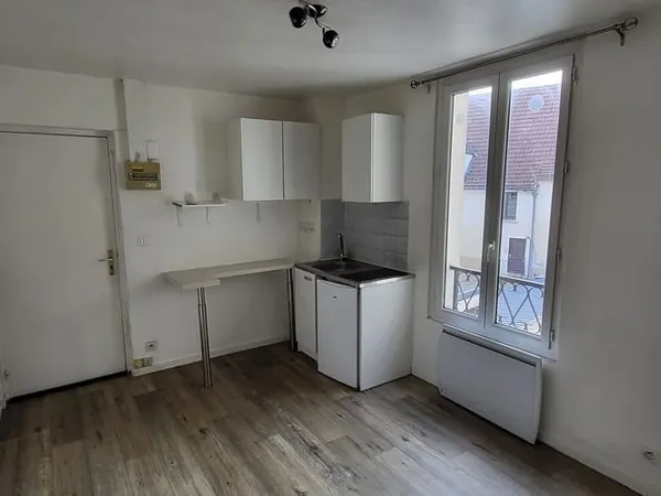Studio 1 pièce 17 m²