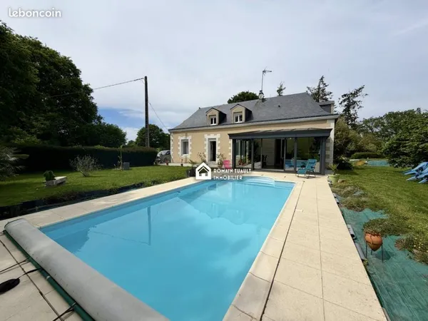 Propriété 6 pièces 148 m²