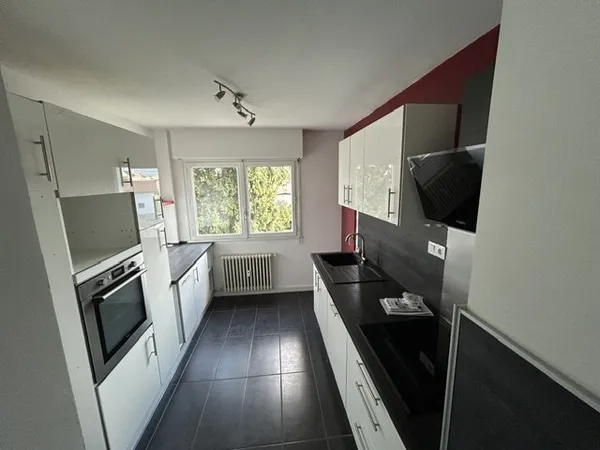 A LOUER APPARTEMENT DE TYPE 4 RUE DE LA CURDY RUMILLY