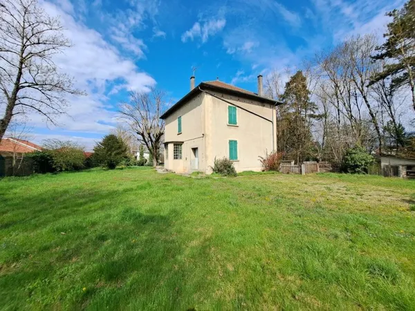 Maison individuelle de 8 pièces