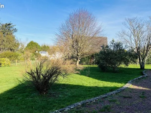 Terrain 700 m² Jullouville