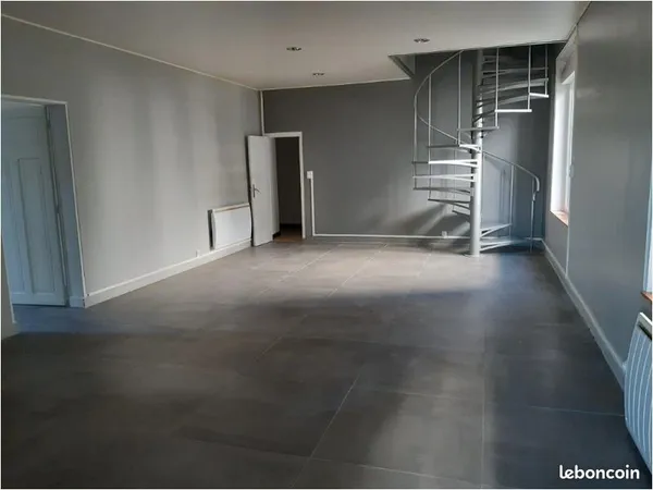 Commerce bureaux 240 m²