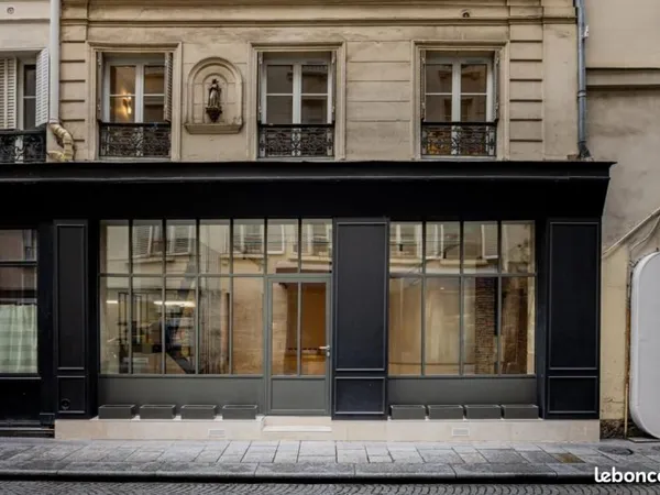 Bureau 419 m²
