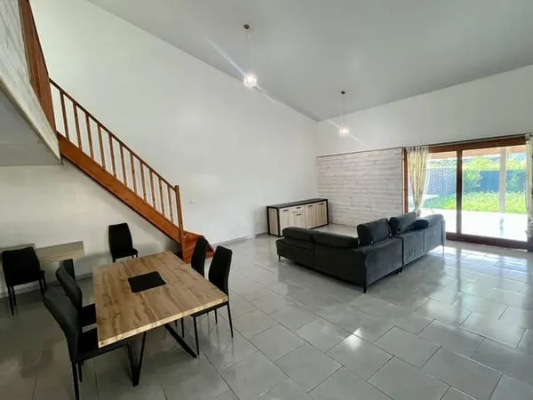 Maison 4 pièces 102 m²