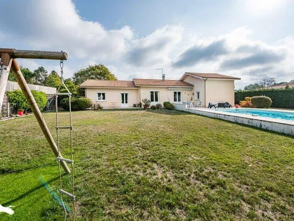 Maison 6 pièces 144 m²