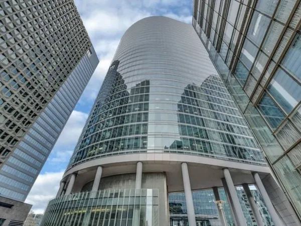 Bureaux 2 pièces 706 m²