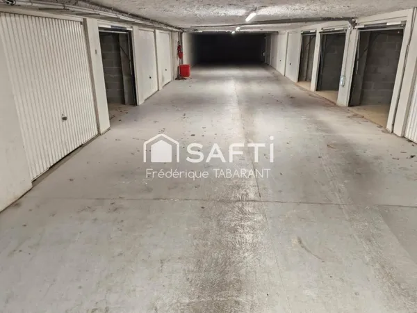 1 à 4 Garages en sous-sol - Ideal Investisseurs - Cugnaux centre
