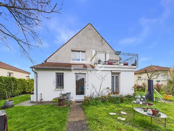 Maison Vailly Sur Aisne 7 pièce(s) 140 m2