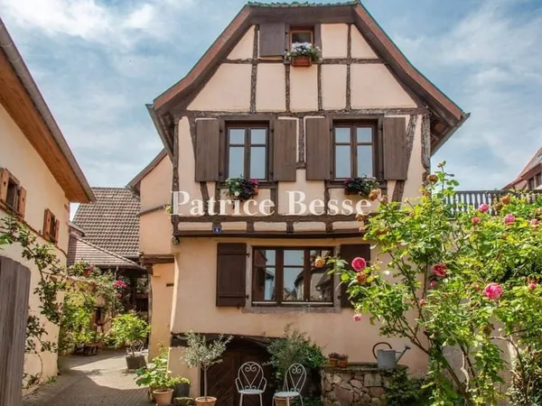 Maison 12 pièces 300 m²