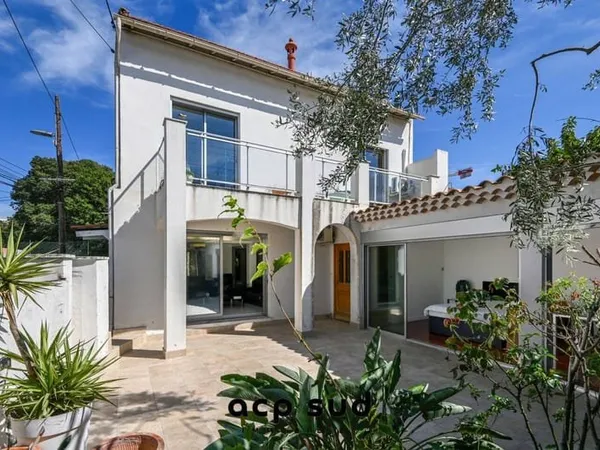 Villa 5 pièces 190 m²