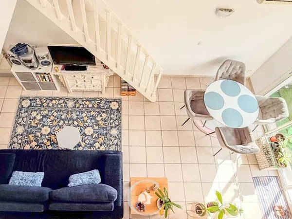 APPARTEMENT LUMINEUX AVEC BALCON - 2 CHAMBRES - CLIMATISATIO
