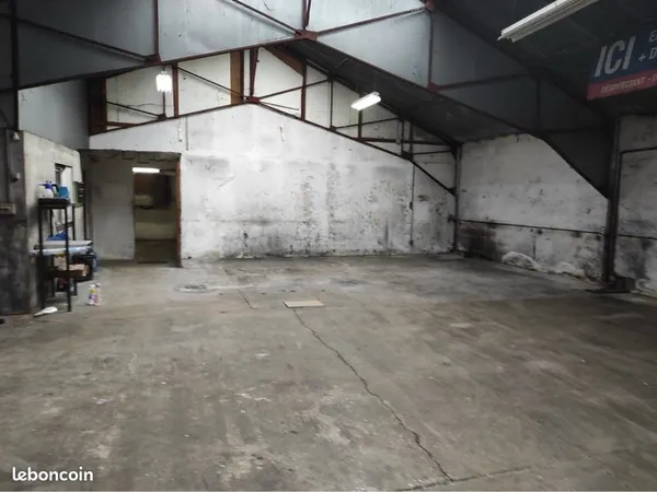 🚨 Mérignac bâtiment réhabilitable 500m2 sur 1100m2 de terrain