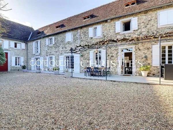 À vendre Orthez - Superbe ferme béarnaise sur parc de 4 700 m²