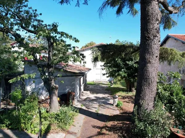 Maison Familiale Jardin arboré & Dépendance - Habitat ou Tertiaire