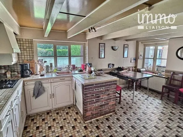 Maison 7 pièces 180 m²