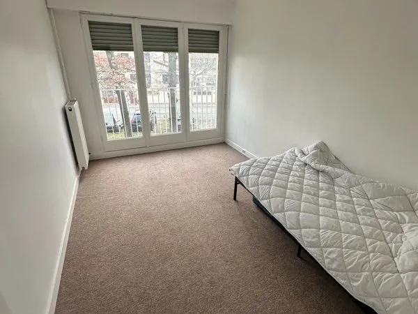 Chambre en colocation