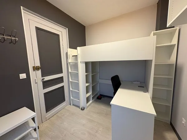 Chambre de service 1 pièce 10 m²
