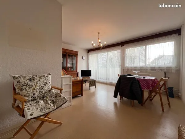 Appartement T3 proche clinique Marzet