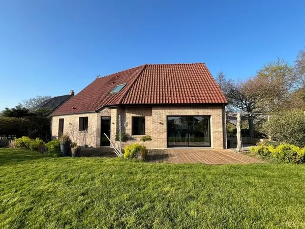 Maison 5 pièces 140 m²