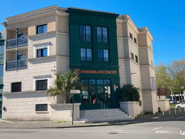Studio 1 pièce 22 m²
