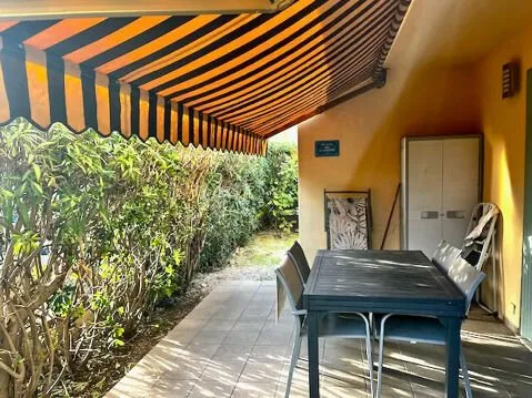 Les Lônes : Appartement T1 en rez-de-jardin