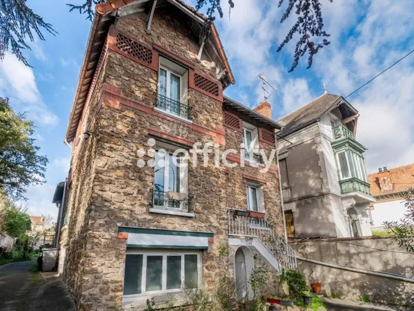 Maison 8 pièces 130 m²