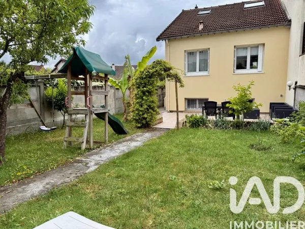 Maison 6 pièces 110 m²