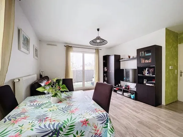 Appartement 3 pièces avec balcon