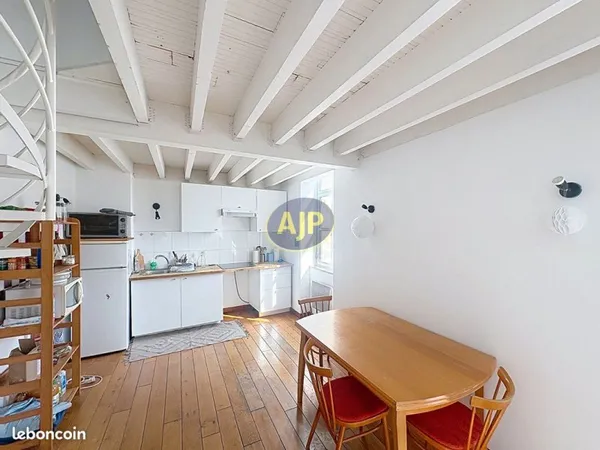 Duplex 3 pièces 49 m²