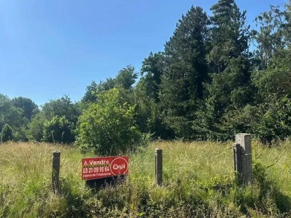 Terrain 7602 m²