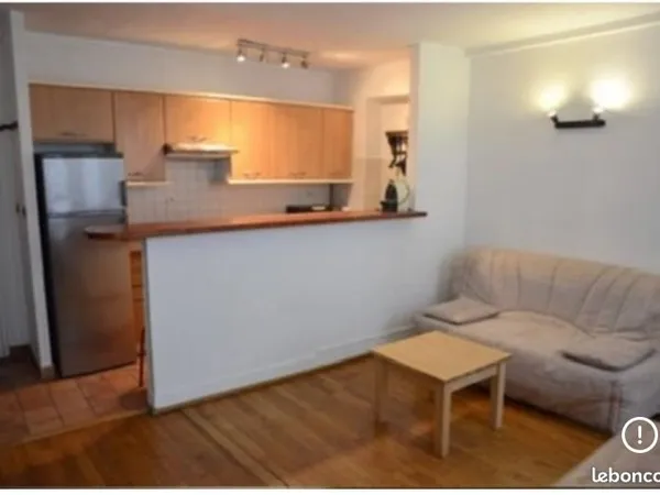 2P meublé RUE SAINT SEBASTIEN PARIS 11EME PROCHE 3EME