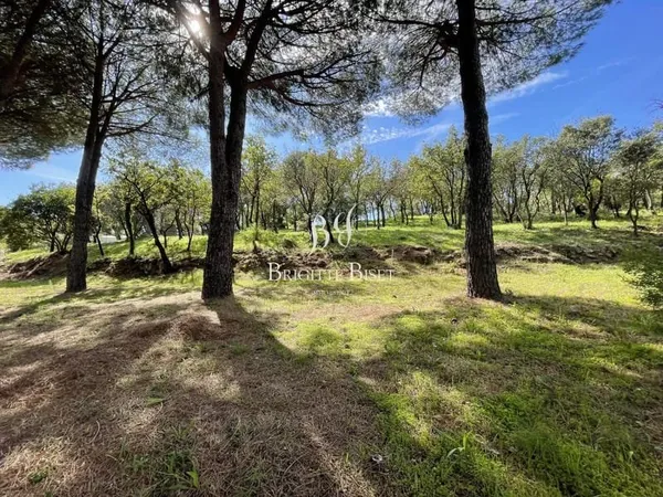 Terrain constructible à vendre à Plan De La Tour