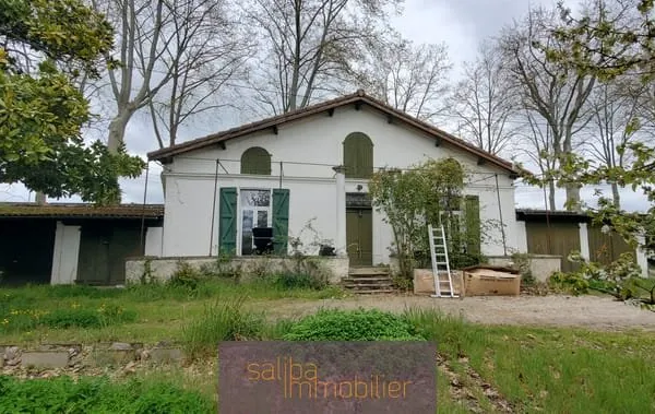 Gaillac Maison R+1 et dépendances